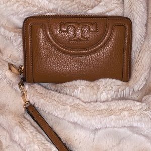 Tory Burch Wallet/Wristlet
